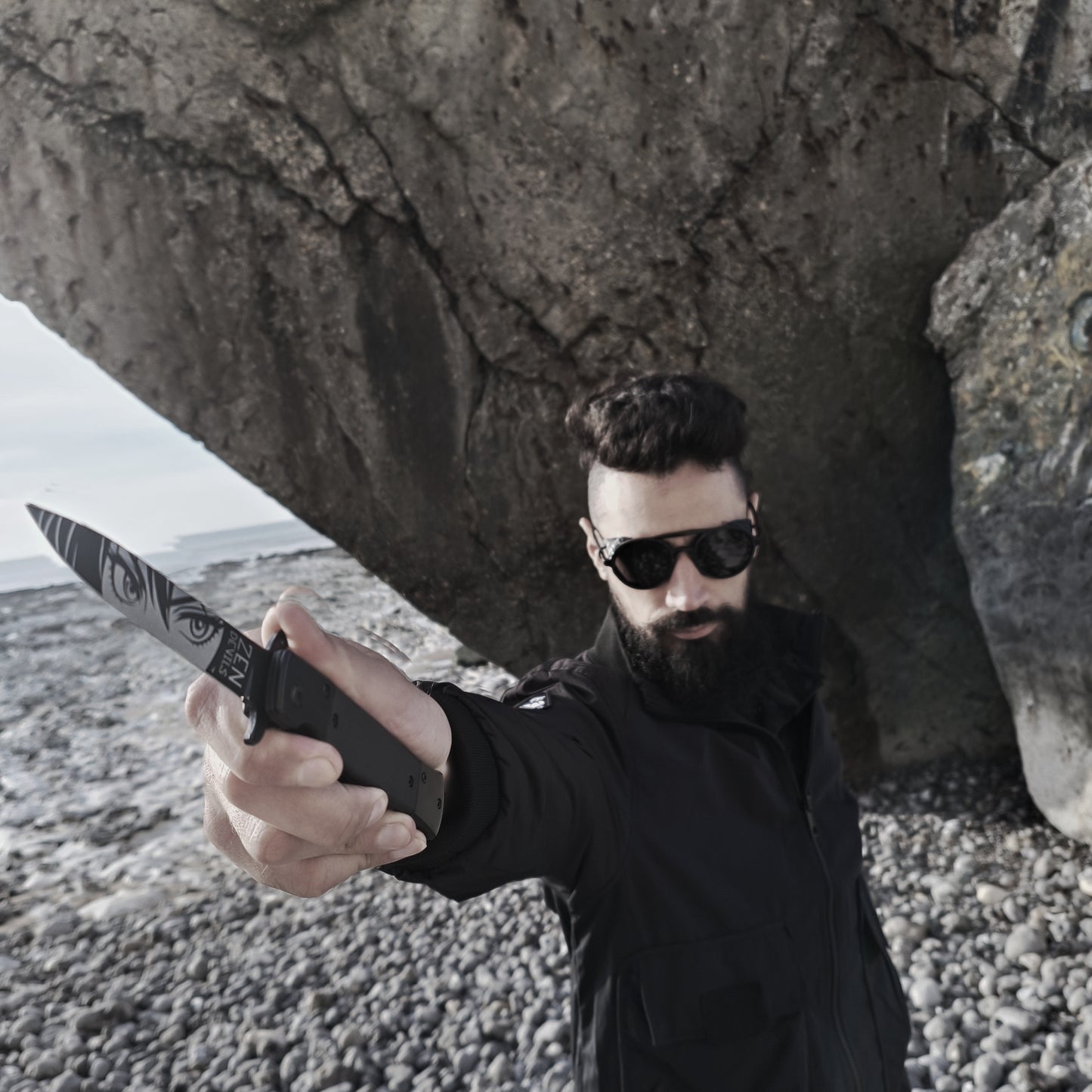 The Stare Folding Knife