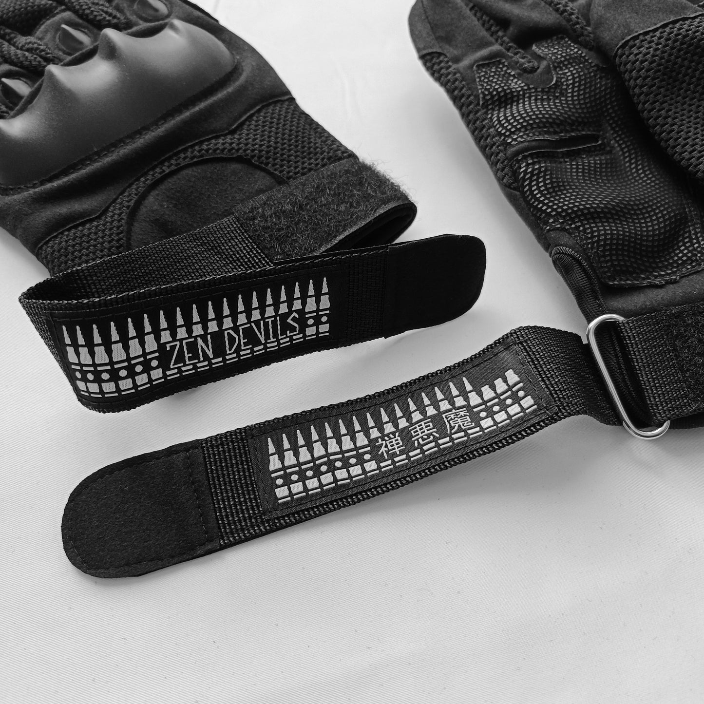 The Full Machine Gun Gloves