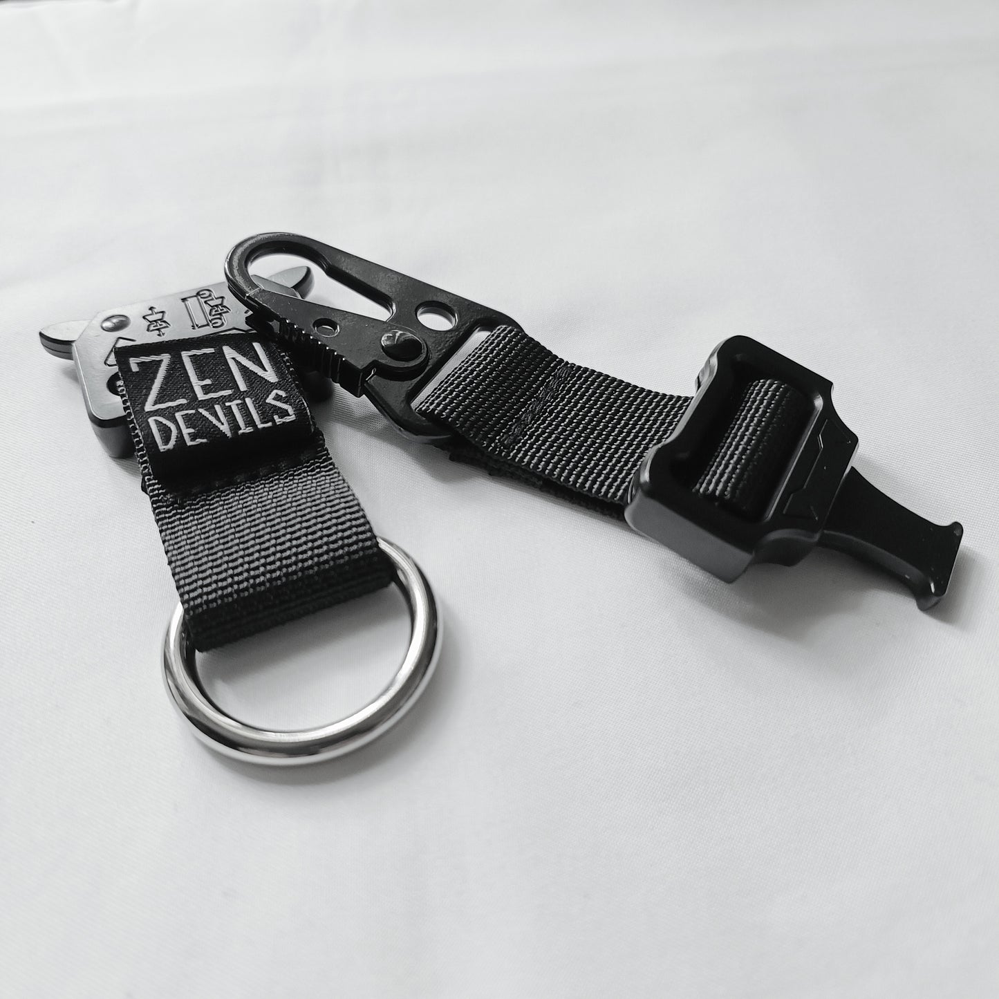 The Quick-Release Keychain