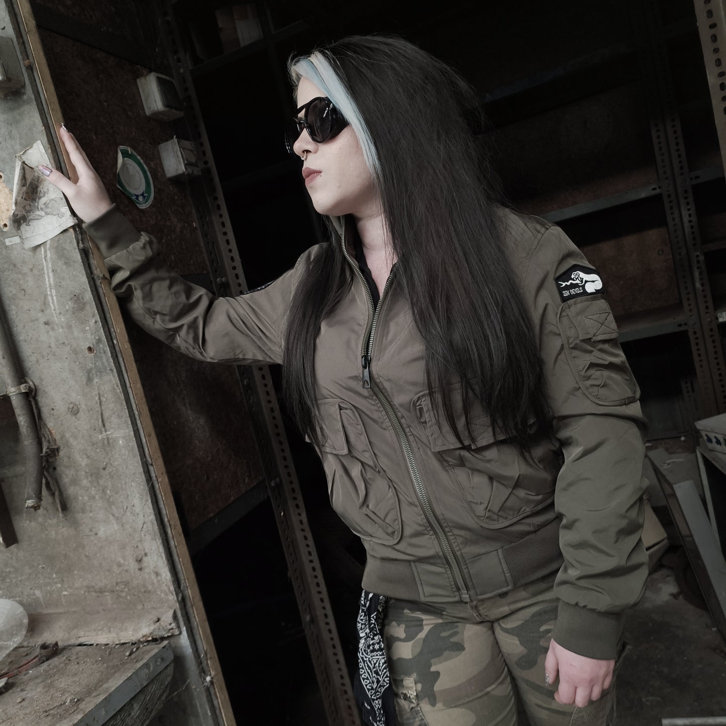The Flight Bomber Jacket [army green]