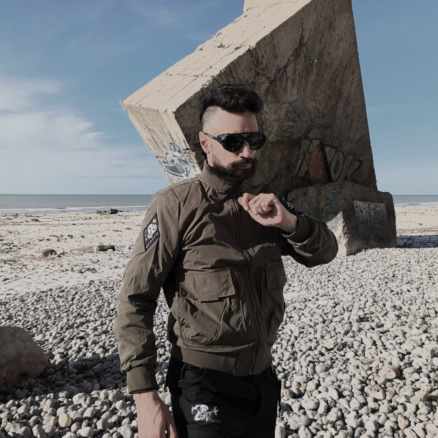 The Flight Bomber Jacket [army green]
