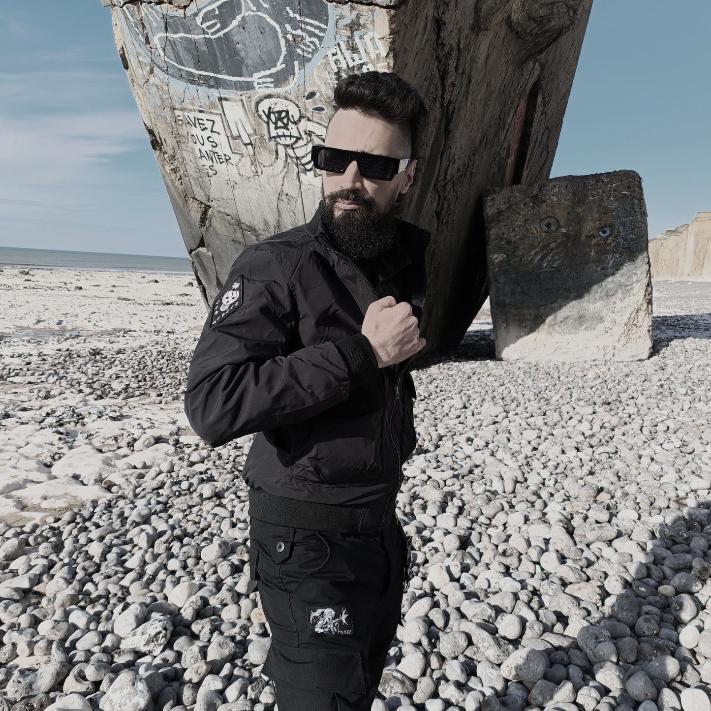 The Flight Bomber Jacket [black]