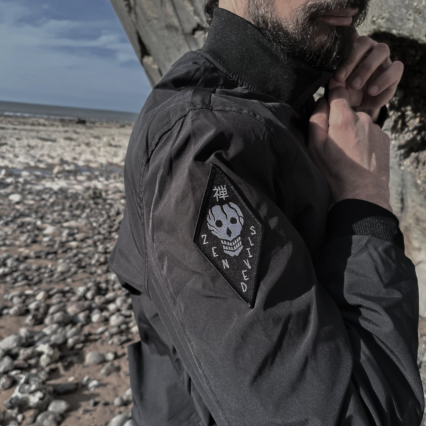 The Flight Bomber Jacket [black]