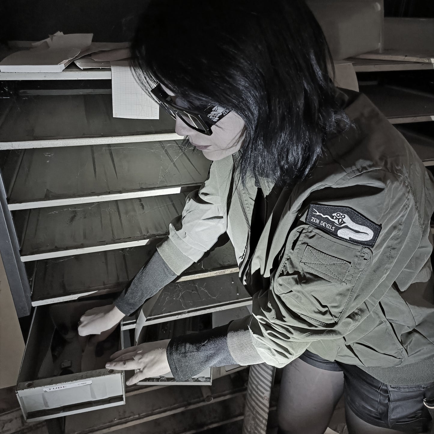 The Flight Bomber Jacket [army green]