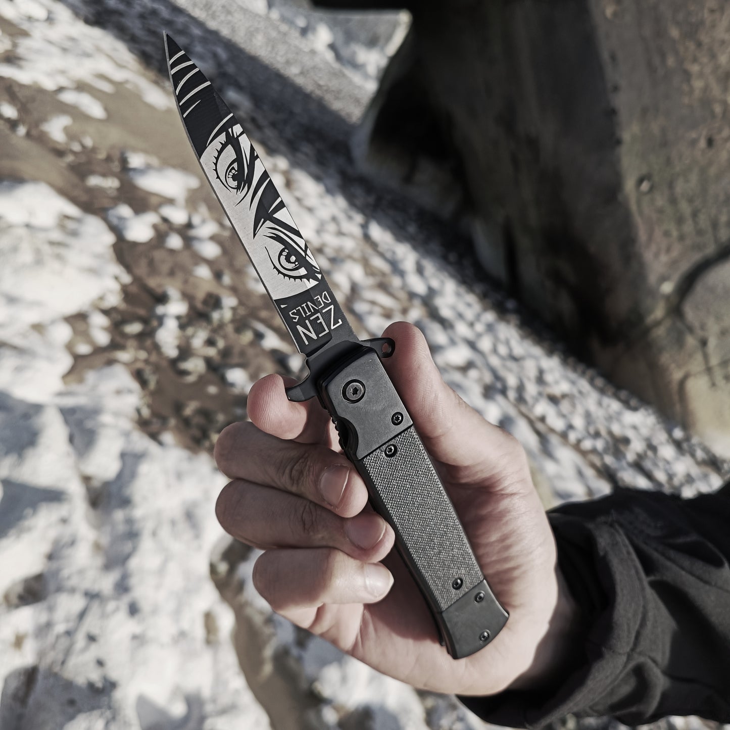 The Stare Folding Knife