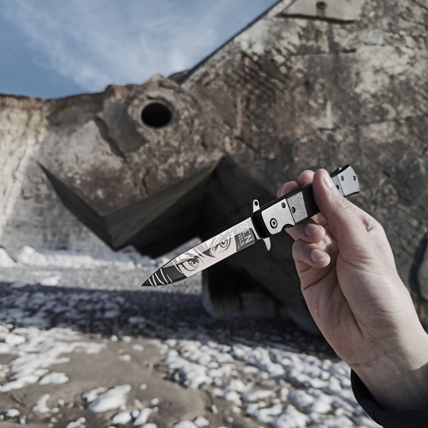 The Stare Folding Knife