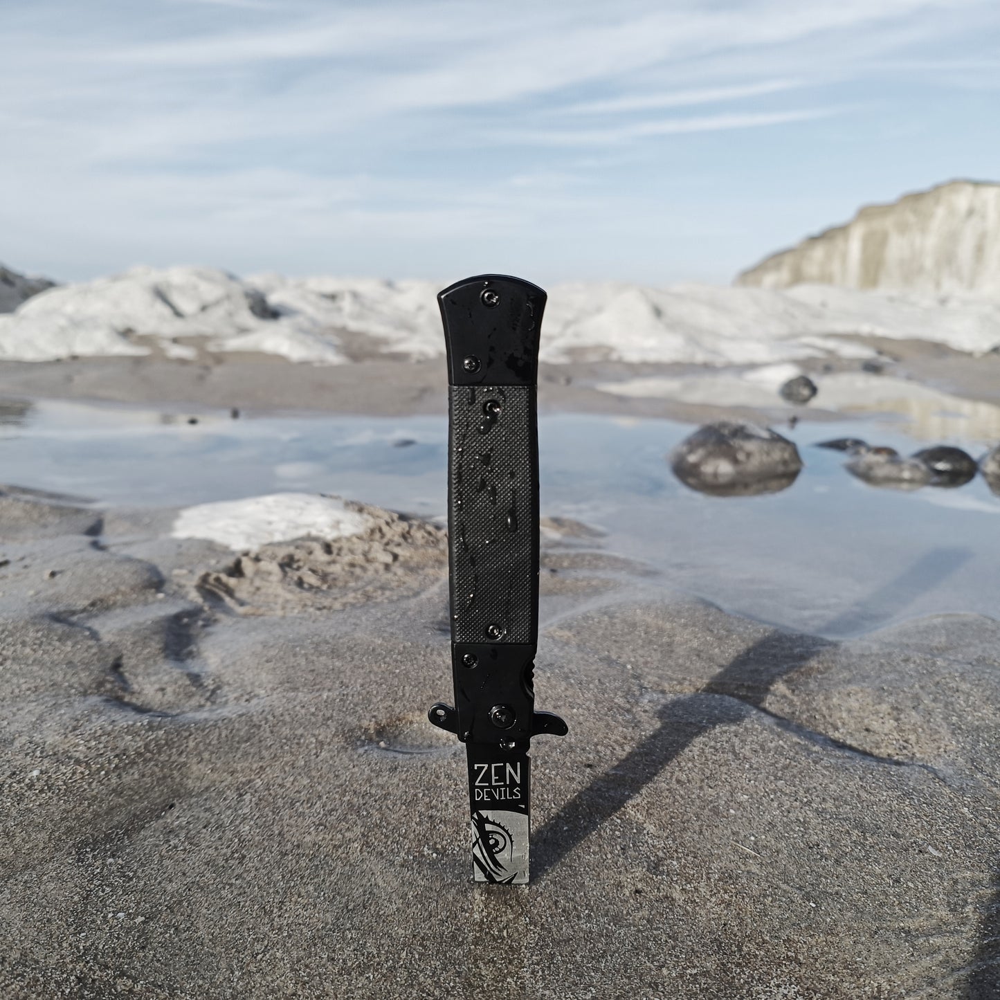 The Stare Folding Knife