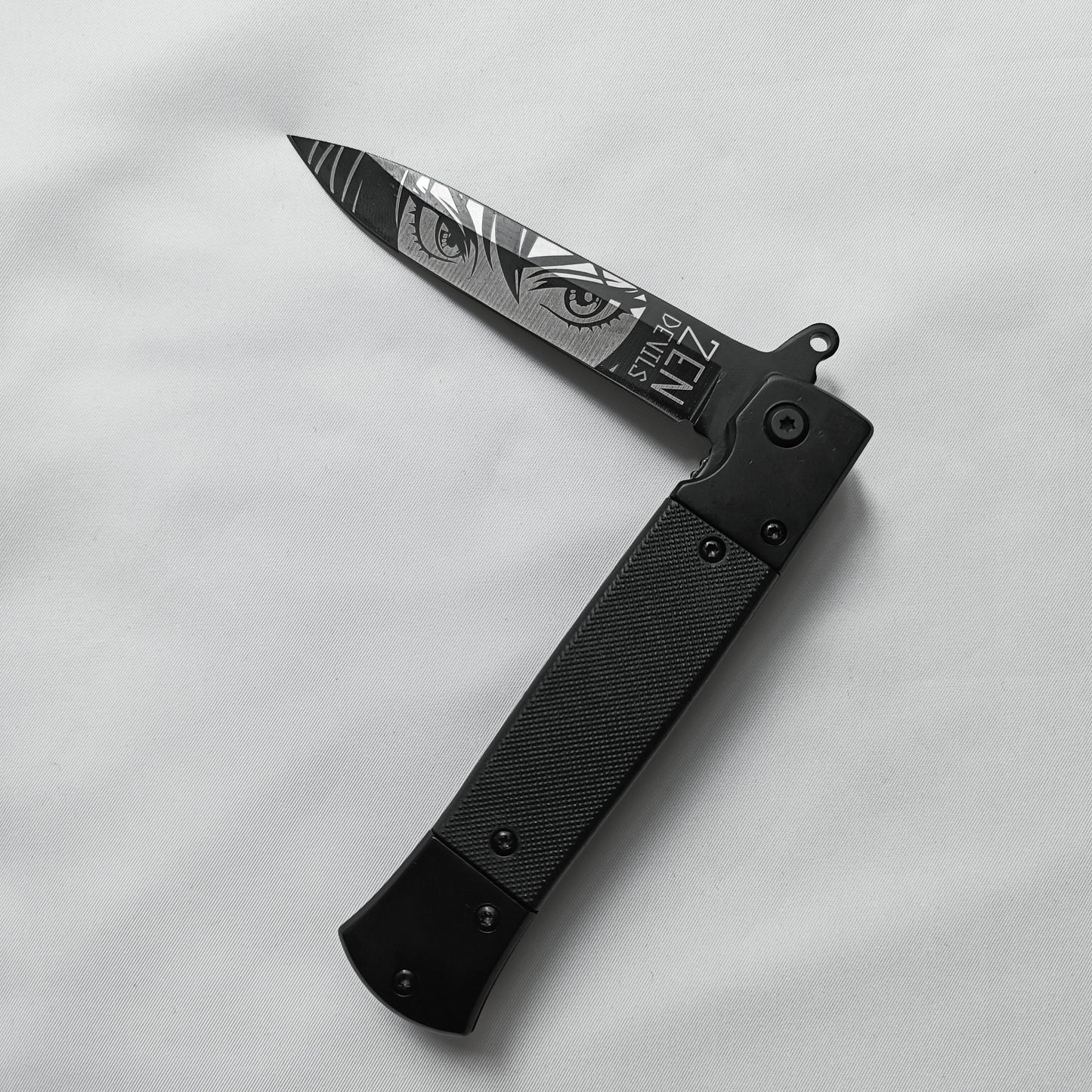 The Stare Folding Knife