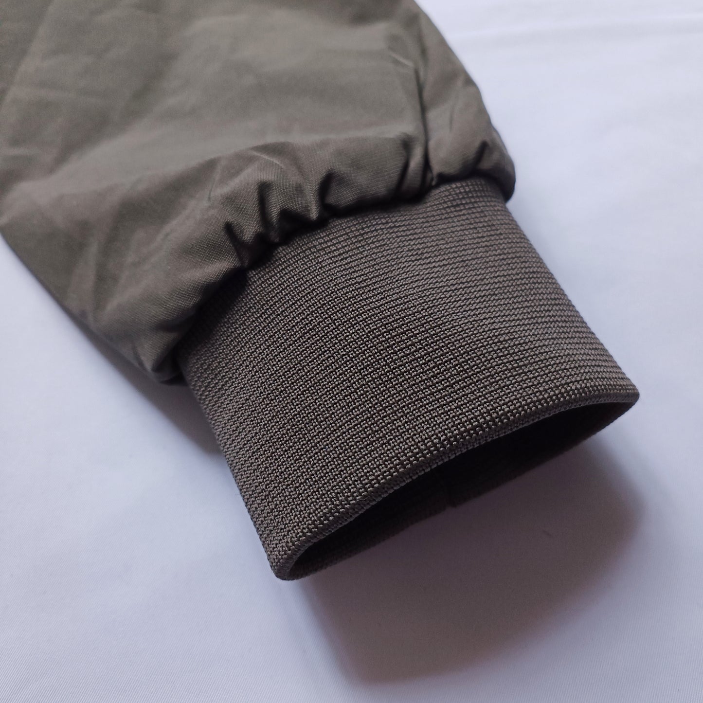 The Flight Bomber Jacket [army green]