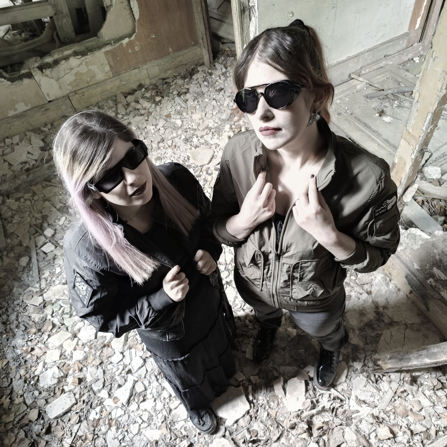 The Flight Bomber Jacket [army green]