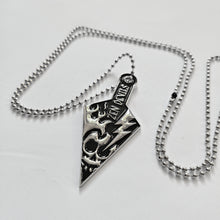 Load image into Gallery viewer, The Skull Kunai Metal Pendant