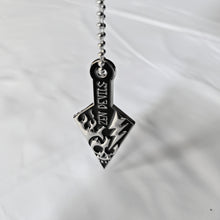 Load image into Gallery viewer, The Skull Kunai Metal Pendant