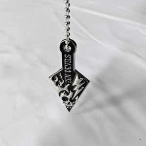 The Skull Kunai Metal Pendant