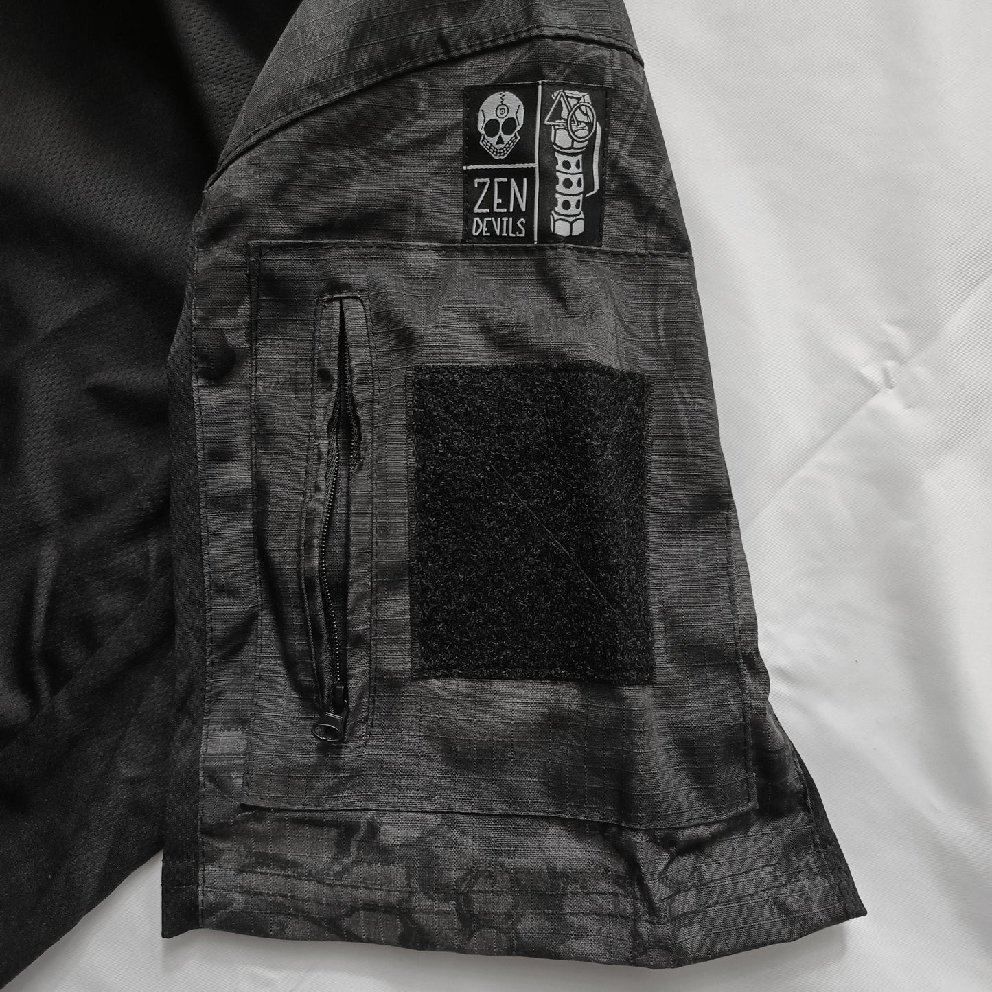 The Short-Sleeve Combat Shirt UBACS [black python]