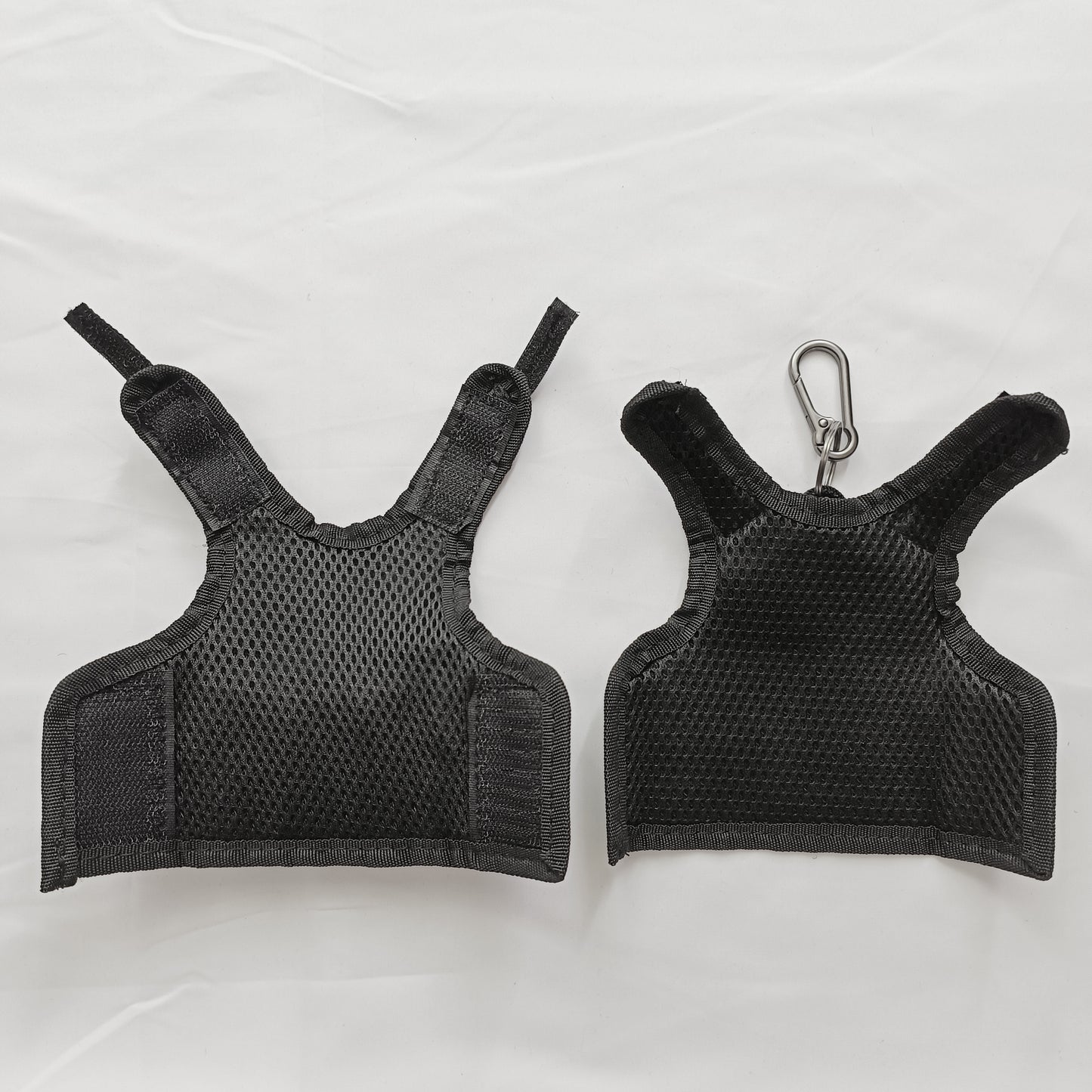 The Mini Tactical Vest Keychain [black]