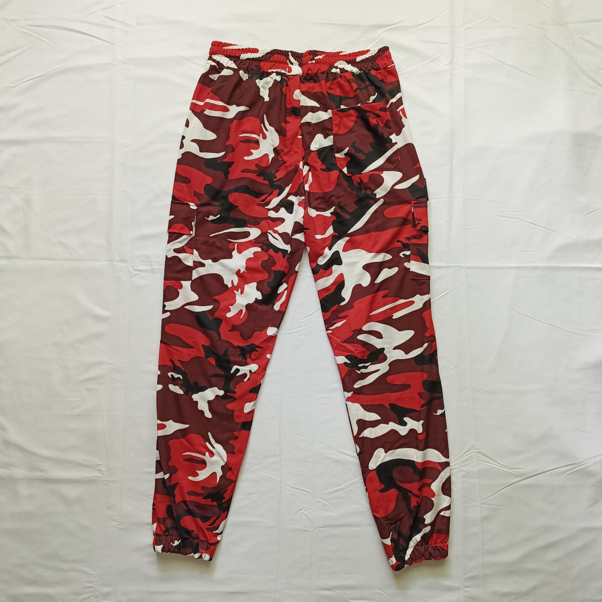 The Hazardous Environment Pants [red camo]