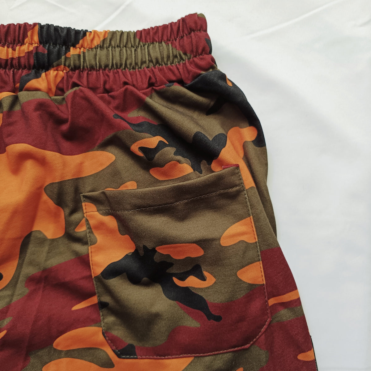 The Hazardous Environment Pants [orange camo]