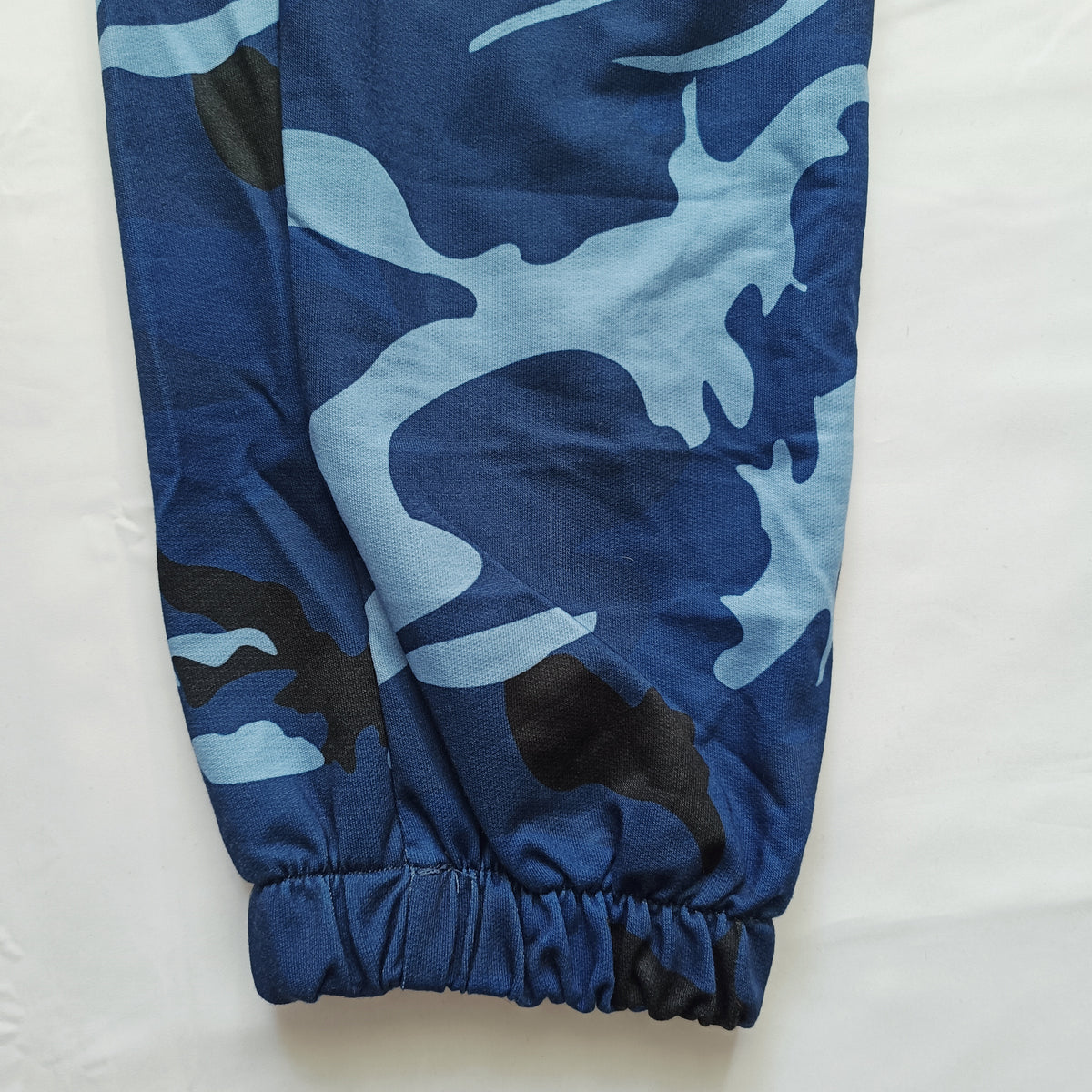The Hazardous Environment Pants [blue camo]