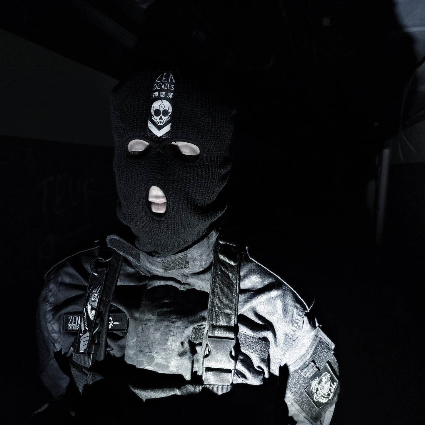 The Combat Uniform Shirt [black python]