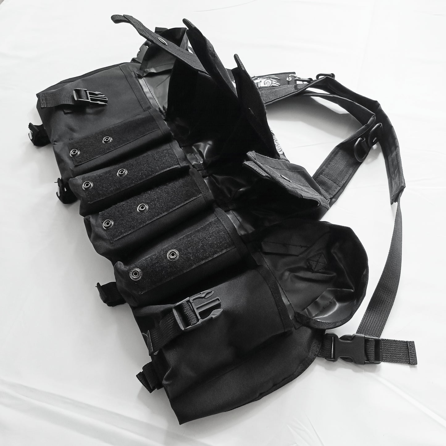 The Chest Rig [black]