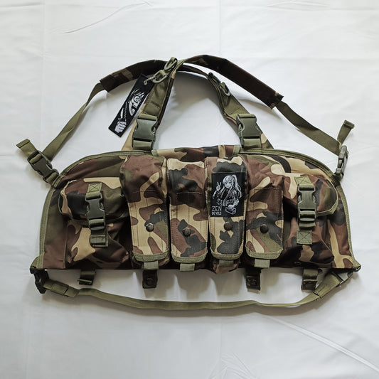 The Chest Rig [woodland camo]