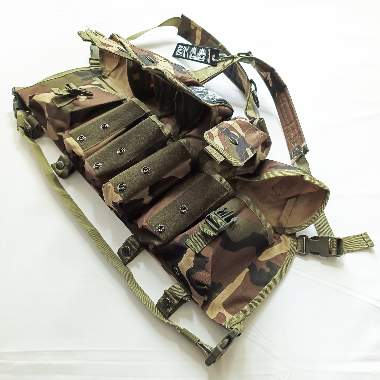 The Chest Rig [woodland camo]