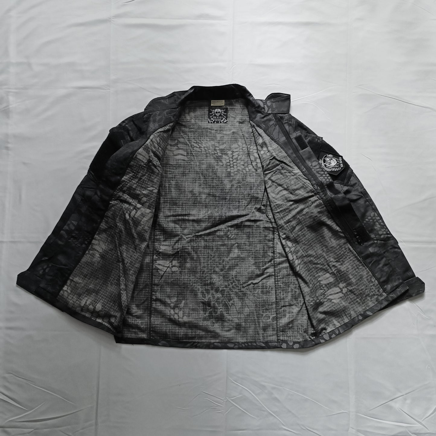 The Combat Uniform Shirt [black python]