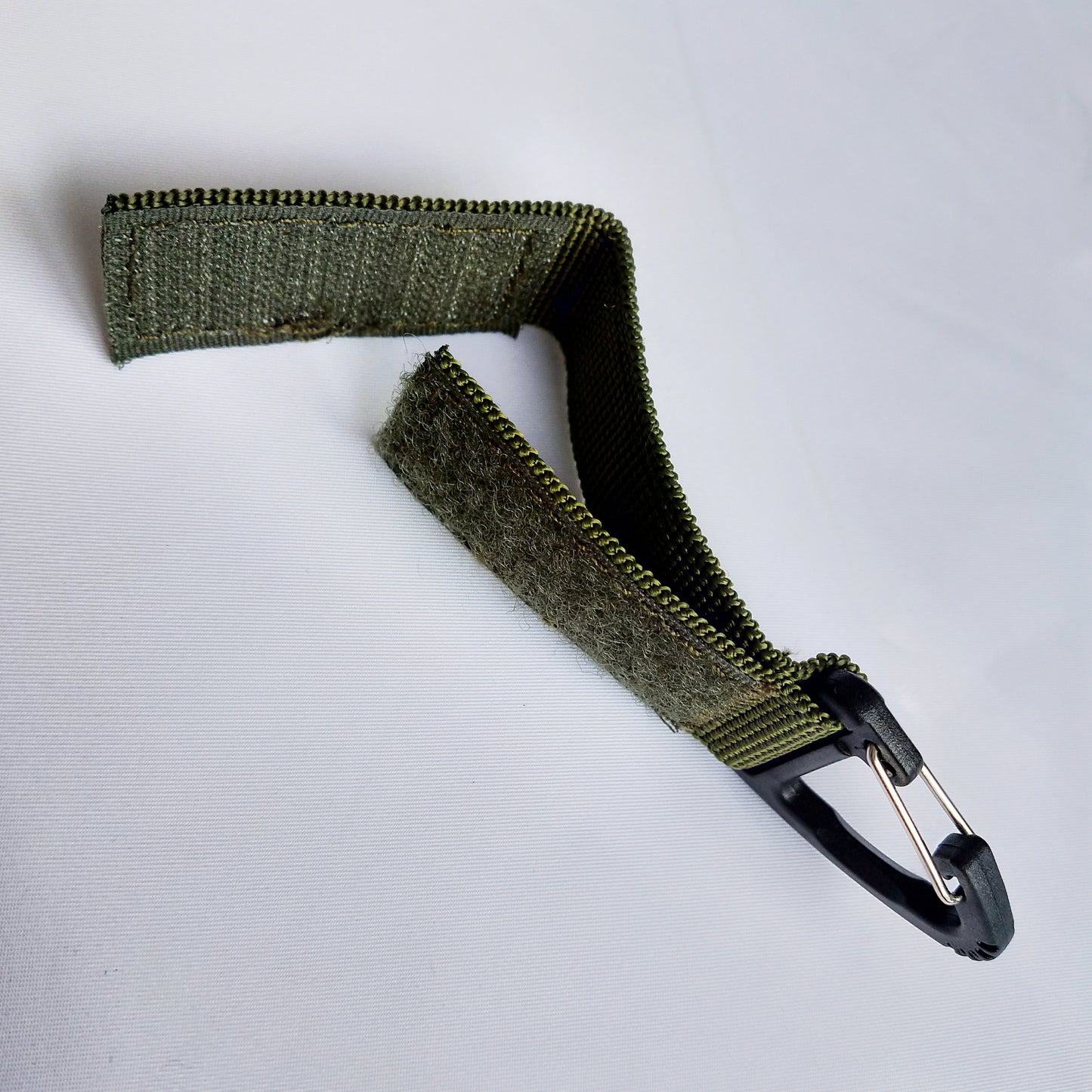 The Death Tactical Molle Keychain (army green)