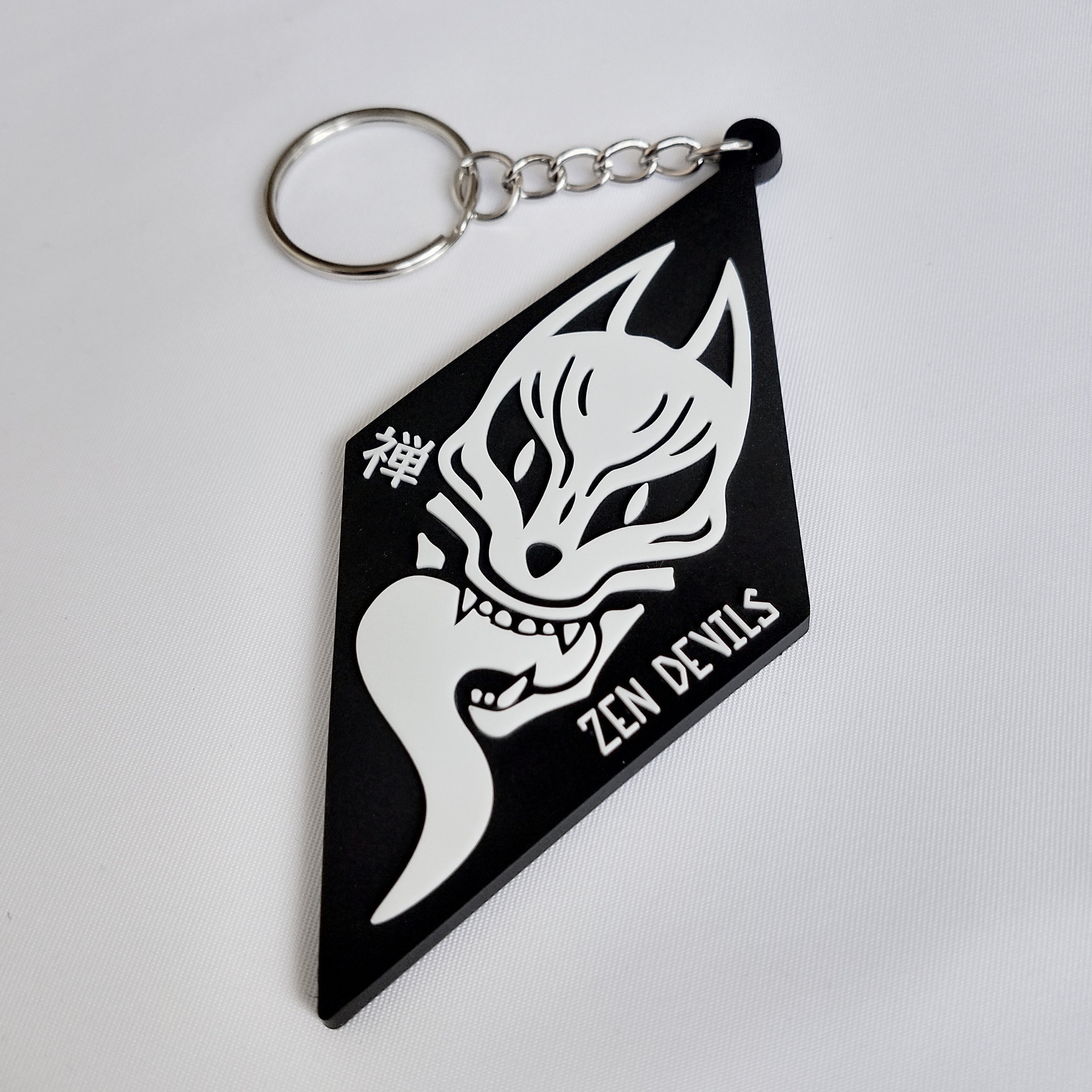 The Kitsune Glow-in-the-Dark Keychain – Zen Devils